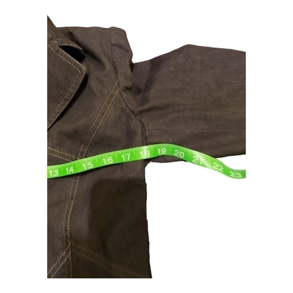 Bandolino Stretch Size 8 Denim Jean Jacket Size 8 Dark Black Denim Lined Floral - Picture 2 of 5